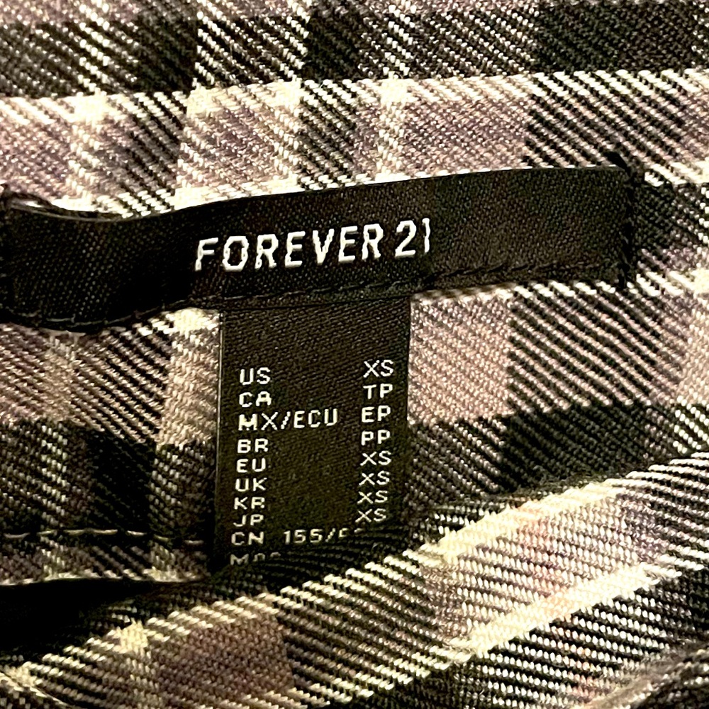 Forever 21 plaid skirt - Picture 3 of 4